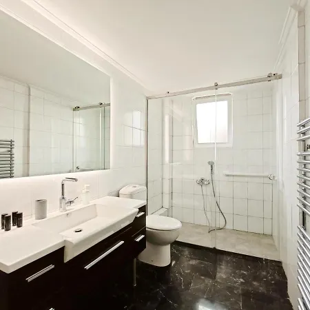 Etolou E3 - By Apartment *